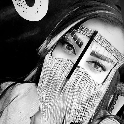 دانلود آهنگ دیجی حنا به نام سن منه دونیاسان دانلود آهنگ دیجی حنا به نام سن منه دونیاسان