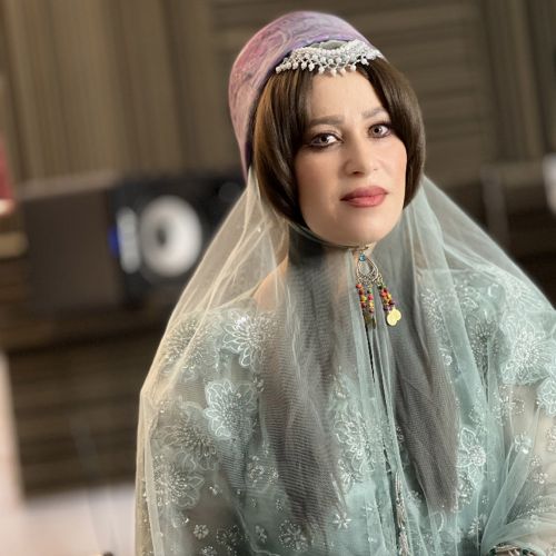 دانلود آهنگ فهیمه بهرامیان به نام اولور