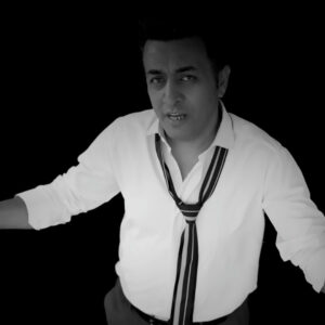 دانلود آهنگ کیکاوس صالحی یل ویردی سیندیردی